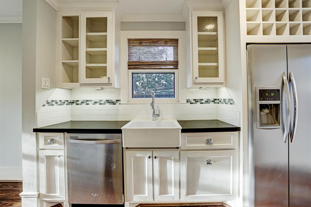 901 1 23rd Street, Houston, Texas 77009, 2 Bedrooms Bedrooms, 4 Rooms Rooms,1 BathroomBathrooms,Single-family,For Sale,23rd,75118084