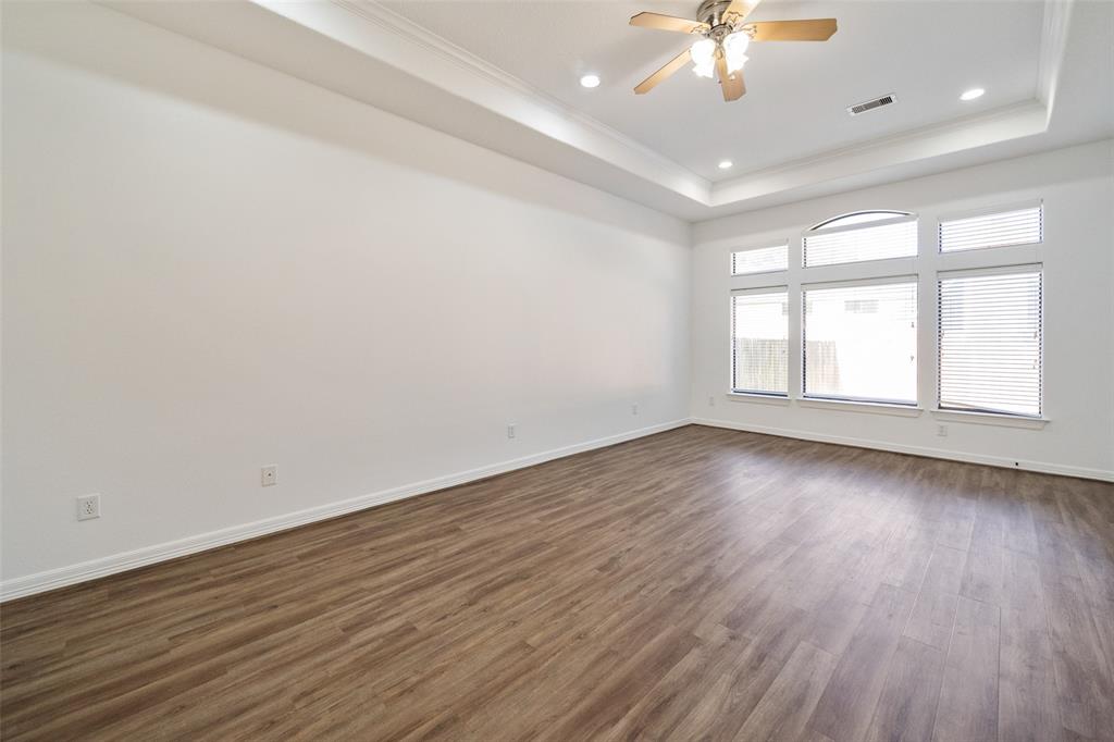5254 2 Lakeshore Drive, Willis, Texas 77318, 3 Bedrooms Bedrooms, 3 Rooms Rooms,3 BathroomsBathrooms,Single-family,For Sale,Lakeshore,81170150