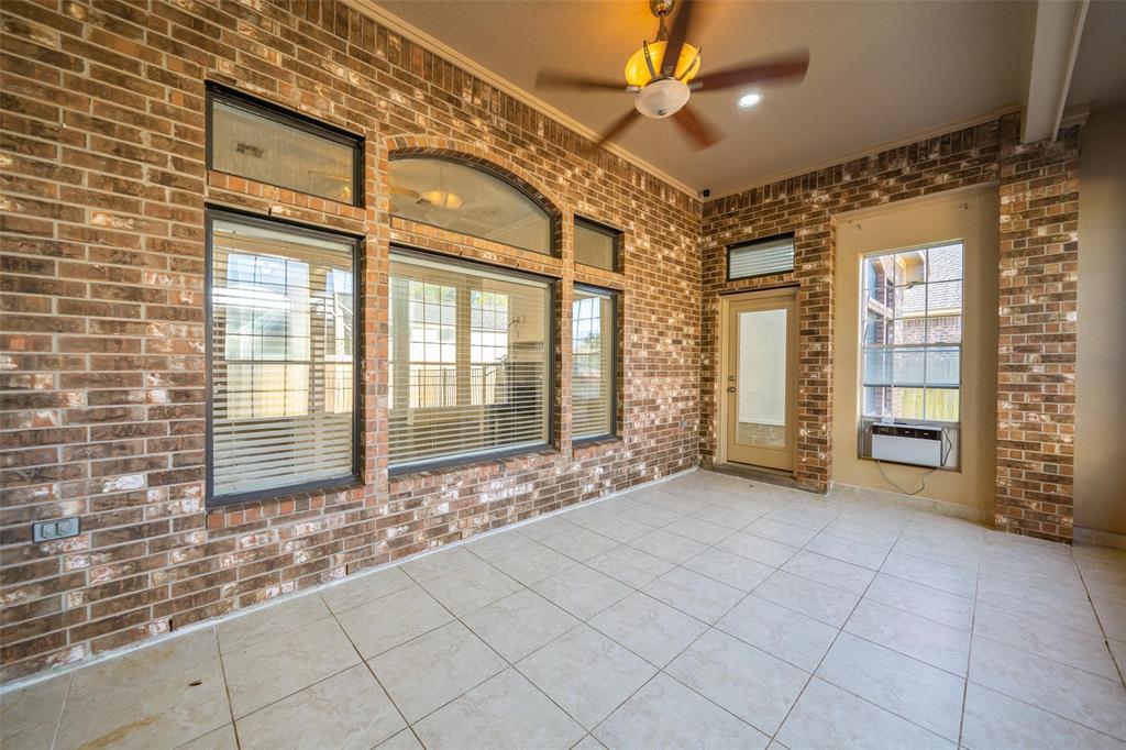 5254 2 Lakeshore Drive, Willis, Texas 77318, 3 Bedrooms Bedrooms, 3 Rooms Rooms,3 BathroomsBathrooms,Single-family,For Sale,Lakeshore,81170150