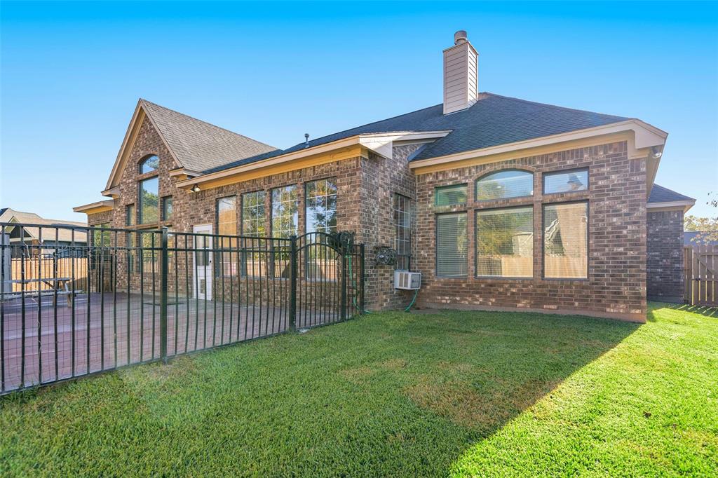 5254 2 Lakeshore Drive, Willis, Texas 77318, 3 Bedrooms Bedrooms, 3 Rooms Rooms,3 BathroomsBathrooms,Single-family,For Sale,Lakeshore,81170150