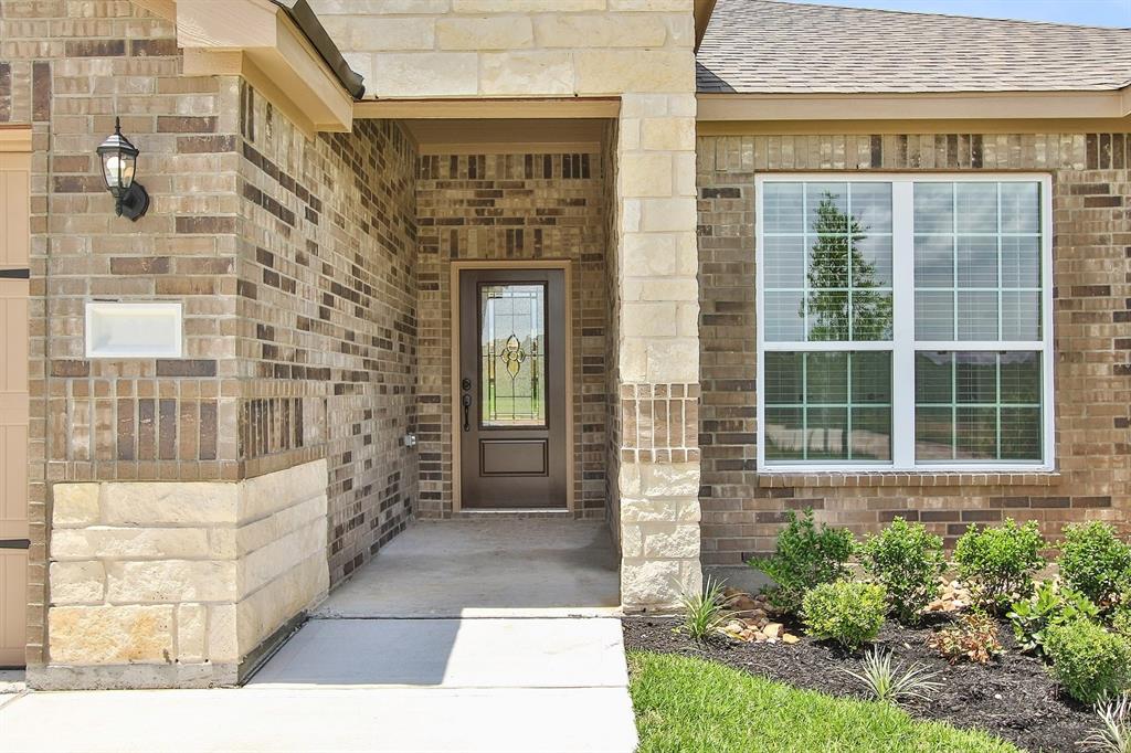 21226 1 Charlee Rock Drive, Hockley, Texas 77447, 4 Bedrooms Bedrooms, 8 Rooms Rooms,2 BathroomsBathrooms,Single-family,For Sale,Charlee Rock,14072309