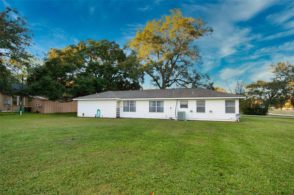 TBD 1 3rd Street, Fulshear, Texas 77441, 2 Bedrooms Bedrooms, 7 Rooms Rooms,1 BathroomBathrooms,Single-family,For Sale,3rd,65515517