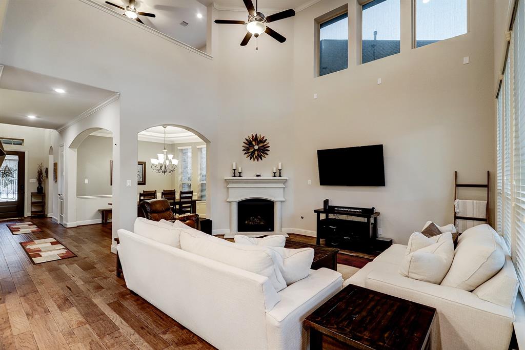 13427 2 Sipsey Wilderness Drive, Humble, Texas 77346, 5 Bedrooms Bedrooms, 6 Rooms Rooms,4 BathroomsBathrooms,Single-family,For Sale,Sipsey Wilderness,72702902