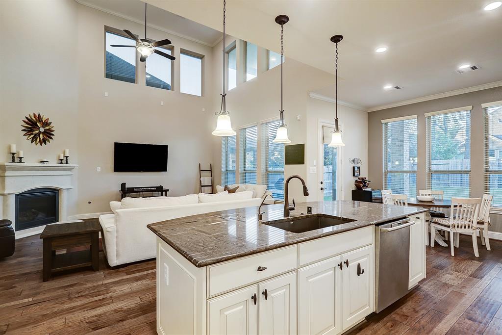 13427 2 Sipsey Wilderness Drive, Humble, Texas 77346, 5 Bedrooms Bedrooms, 6 Rooms Rooms,4 BathroomsBathrooms,Single-family,For Sale,Sipsey Wilderness,72702902