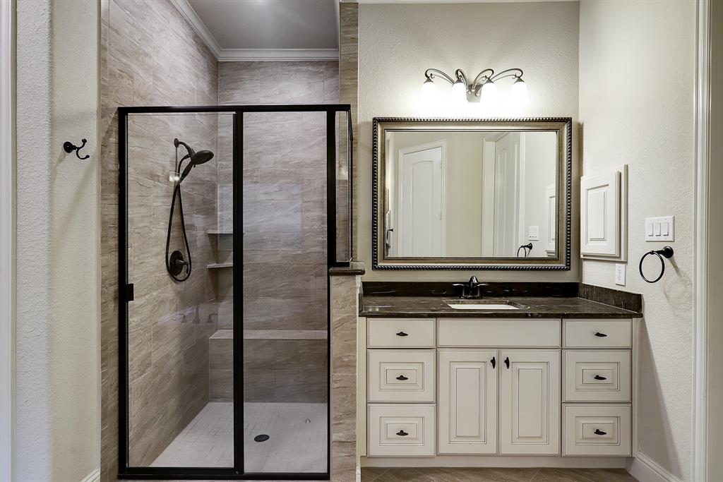13427 2 Sipsey Wilderness Drive, Humble, Texas 77346, 5 Bedrooms Bedrooms, 6 Rooms Rooms,4 BathroomsBathrooms,Single-family,For Sale,Sipsey Wilderness,72702902