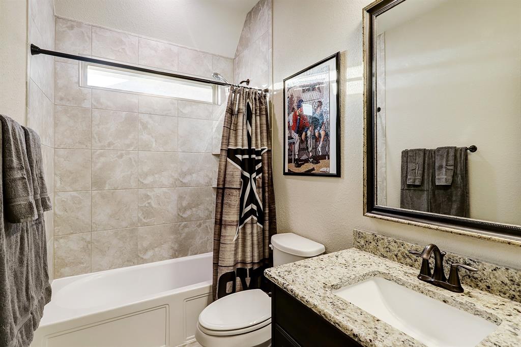 13427 2 Sipsey Wilderness Drive, Humble, Texas 77346, 5 Bedrooms Bedrooms, 6 Rooms Rooms,4 BathroomsBathrooms,Single-family,For Sale,Sipsey Wilderness,72702902