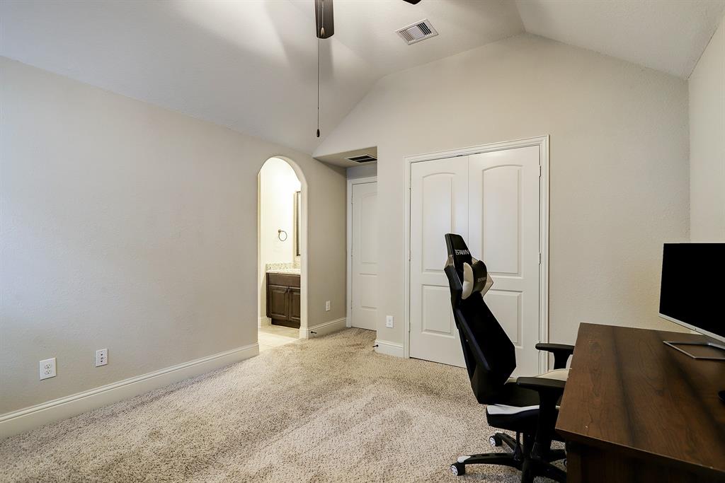 13427 2 Sipsey Wilderness Drive, Humble, Texas 77346, 5 Bedrooms Bedrooms, 6 Rooms Rooms,4 BathroomsBathrooms,Single-family,For Sale,Sipsey Wilderness,72702902