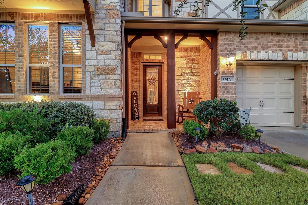 13427 2 Sipsey Wilderness Drive, Humble, Texas 77346, 5 Bedrooms Bedrooms, 6 Rooms Rooms,4 BathroomsBathrooms,Single-family,For Sale,Sipsey Wilderness,72702902