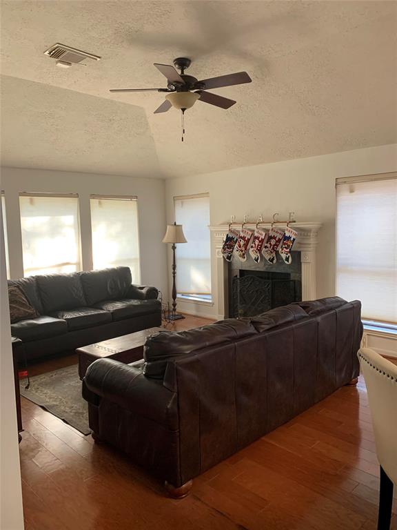 1730 1 Calmar Drive, Spring, Texas 77386, 4 Bedrooms Bedrooms, 4 Rooms Rooms,2 BathroomsBathrooms,Single-family,For Sale,Calmar,67316754