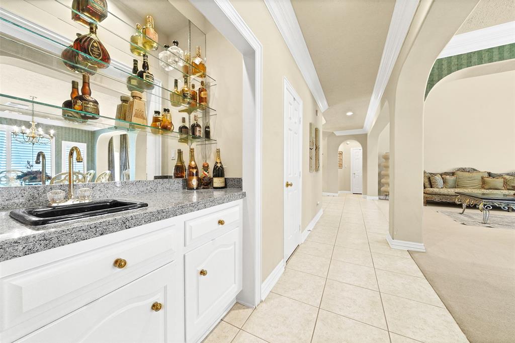 19910 2 Sky Hollow Lane, Katy, Texas 77450, 4 Bedrooms Bedrooms, 11 Rooms Rooms,3 BathroomsBathrooms,Single-family,For Sale,Sky Hollow,59654757