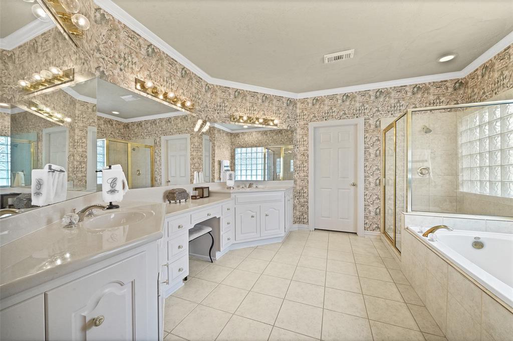 19910 2 Sky Hollow Lane, Katy, Texas 77450, 4 Bedrooms Bedrooms, 11 Rooms Rooms,3 BathroomsBathrooms,Single-family,For Sale,Sky Hollow,59654757