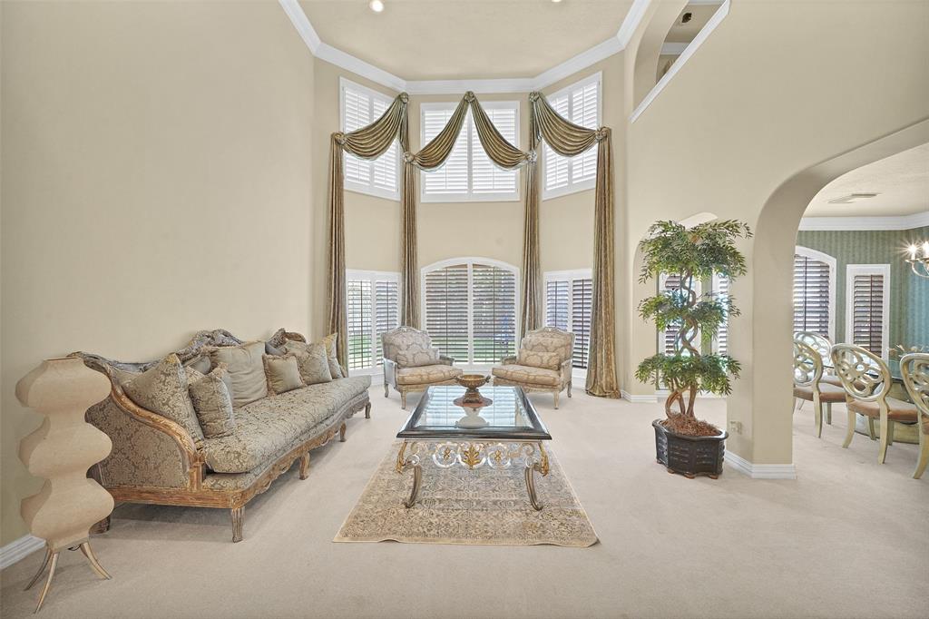 19910 2 Sky Hollow Lane, Katy, Texas 77450, 4 Bedrooms Bedrooms, 11 Rooms Rooms,3 BathroomsBathrooms,Single-family,For Sale,Sky Hollow,59654757