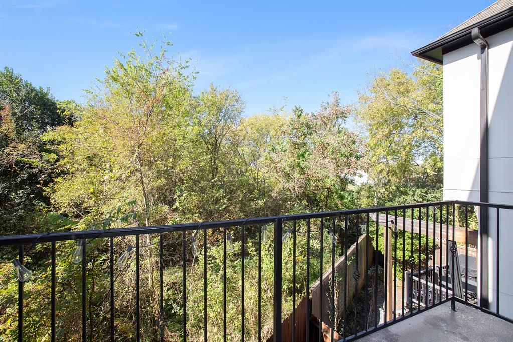 4122 3 Bonner View Lane, Houston, Texas 77007, 3 Bedrooms Bedrooms, 7 Rooms Rooms,3 BathroomsBathrooms,Single-family,For Sale,Bonner View,54187792