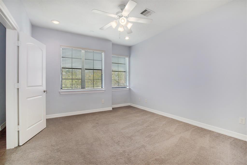 4122 3 Bonner View Lane, Houston, Texas 77007, 3 Bedrooms Bedrooms, 7 Rooms Rooms,3 BathroomsBathrooms,Single-family,For Sale,Bonner View,54187792