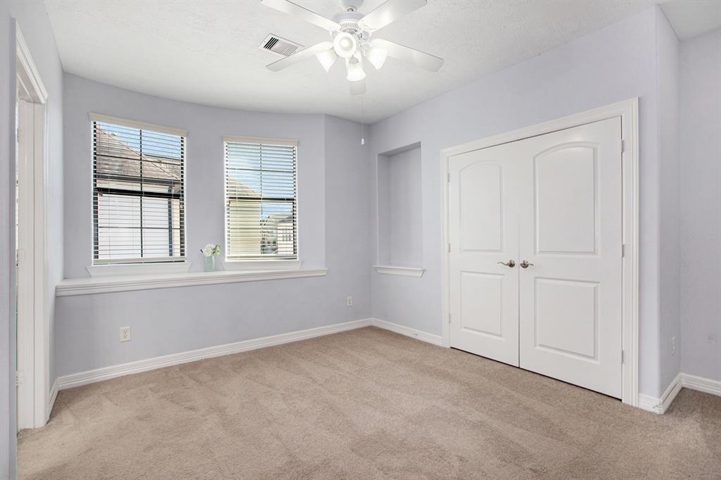 4122 3 Bonner View Lane, Houston, Texas 77007, 3 Bedrooms Bedrooms, 7 Rooms Rooms,3 BathroomsBathrooms,Single-family,For Sale,Bonner View,54187792