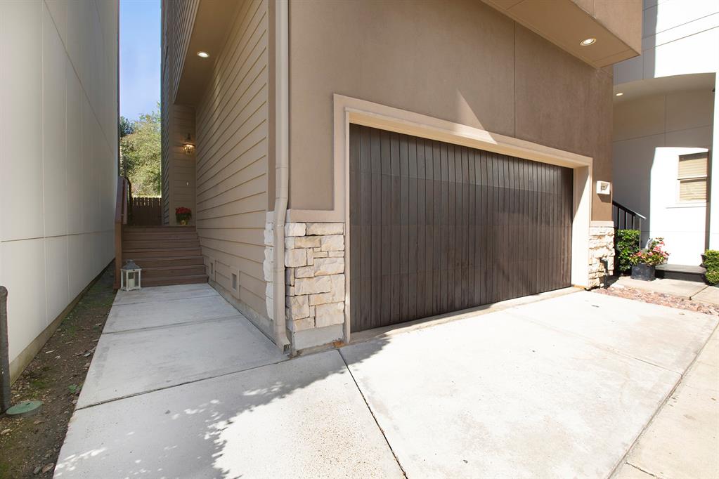4122 3 Bonner View Lane, Houston, Texas 77007, 3 Bedrooms Bedrooms, 7 Rooms Rooms,3 BathroomsBathrooms,Single-family,For Sale,Bonner View,54187792