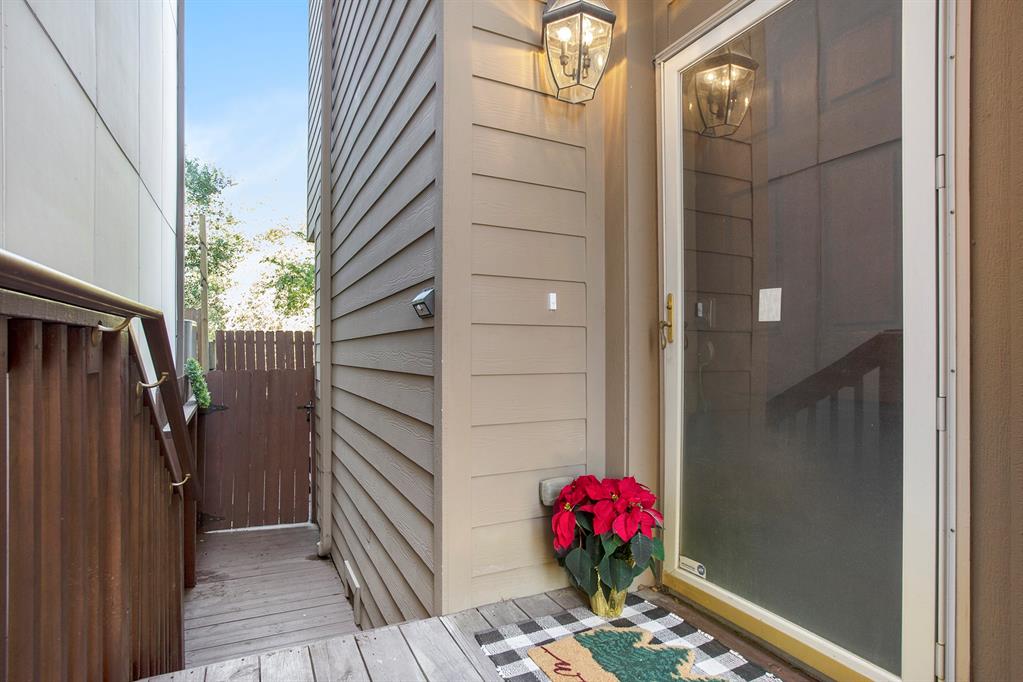 4122 3 Bonner View Lane, Houston, Texas 77007, 3 Bedrooms Bedrooms, 7 Rooms Rooms,3 BathroomsBathrooms,Single-family,For Sale,Bonner View,54187792