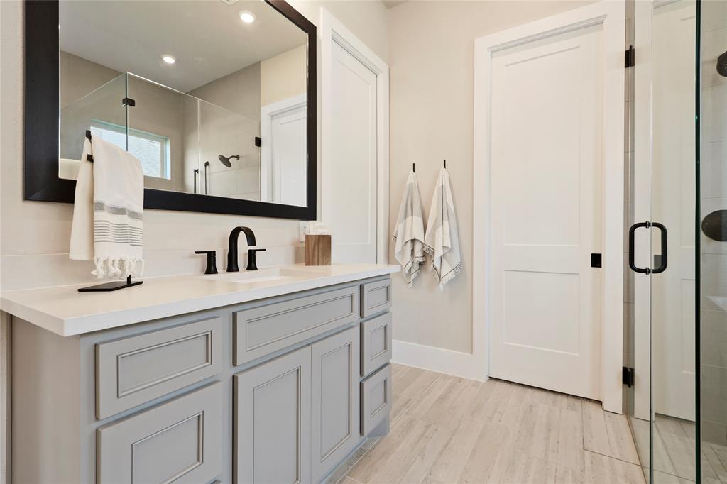 32811 2 Waxberry Court, Fulshear, Texas 77441, 4 Bedrooms Bedrooms, 9 Rooms Rooms,4 BathroomsBathrooms,Single-family,For Sale,Waxberry,51693306