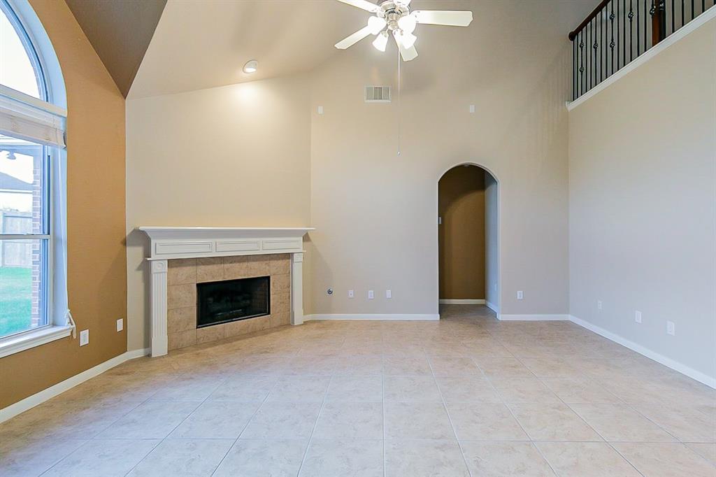 5215 2 Shadow Breeze Lane, Katy, Texas 77494, 4 Bedrooms Bedrooms, 4 Rooms Rooms,2 BathroomsBathrooms,Single-family,For Sale,Shadow Breeze,57752355