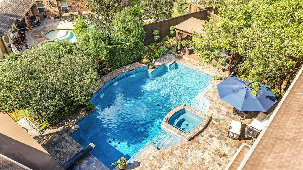 1049 2 Candlelight Lane, Houston, Texas 77018, 4 Bedrooms Bedrooms, 12 Rooms Rooms,3 BathroomsBathrooms,Single-family,For Sale,Candlelight,83931824