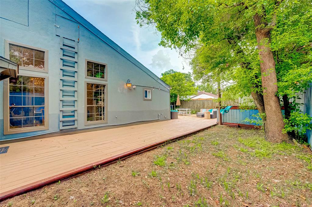 1425 1 Freedonia Drive, Houston, Texas 77055, 3 Bedrooms Bedrooms, 9 Rooms Rooms,2 BathroomsBathrooms,Single-family,For Sale,Freedonia,15950852