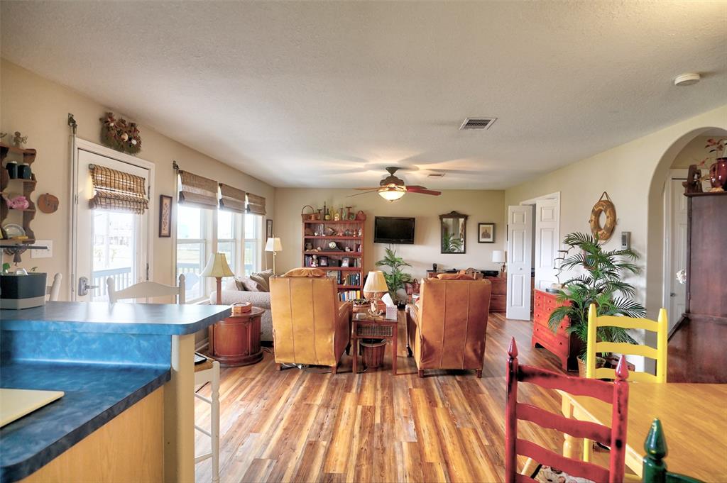 1426 1 Blue Water HWY, Surfside Beach, Texas 77541, 3 Bedrooms Bedrooms, 4 Rooms Rooms,2 BathroomsBathrooms,Single-family,For Sale,Blue Water HWY,57482812