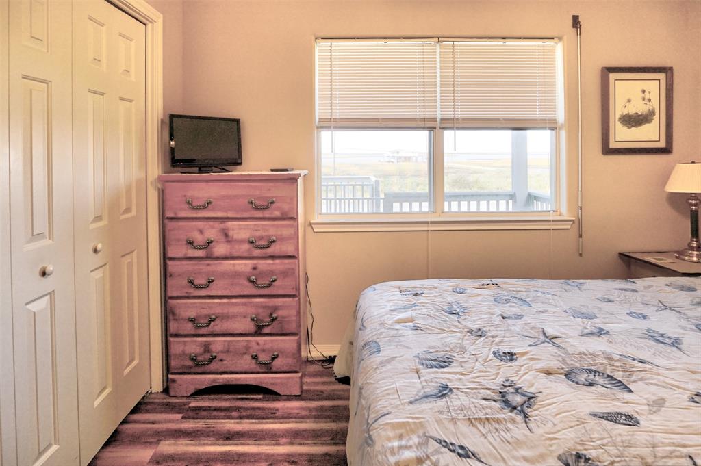 1426 1 Blue Water HWY, Surfside Beach, Texas 77541, 3 Bedrooms Bedrooms, 4 Rooms Rooms,2 BathroomsBathrooms,Single-family,For Sale,Blue Water HWY,57482812
