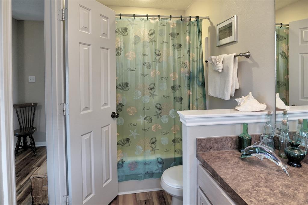 1426 1 Blue Water HWY, Surfside Beach, Texas 77541, 3 Bedrooms Bedrooms, 4 Rooms Rooms,2 BathroomsBathrooms,Single-family,For Sale,Blue Water HWY,57482812