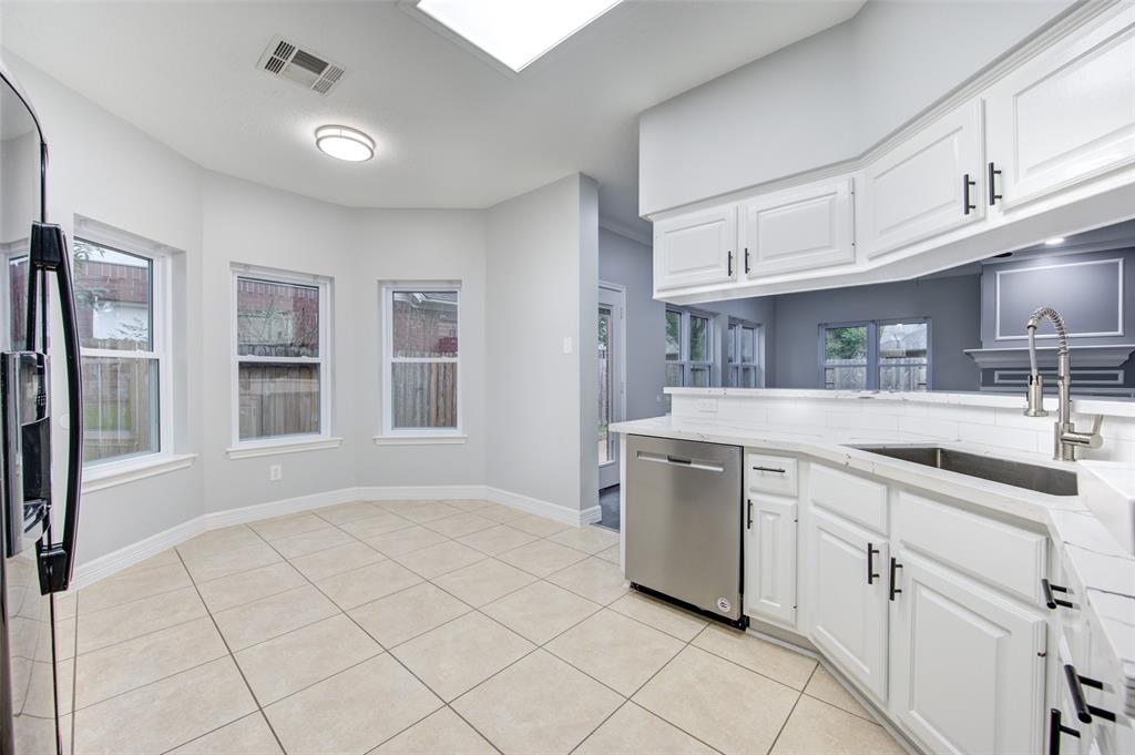 17406 1 Canyon Knoll Drive, Houston, Texas 77095, 3 Bedrooms Bedrooms, 6 Rooms Rooms,2 BathroomsBathrooms,Single-family,For Sale,Canyon Knoll,88793888