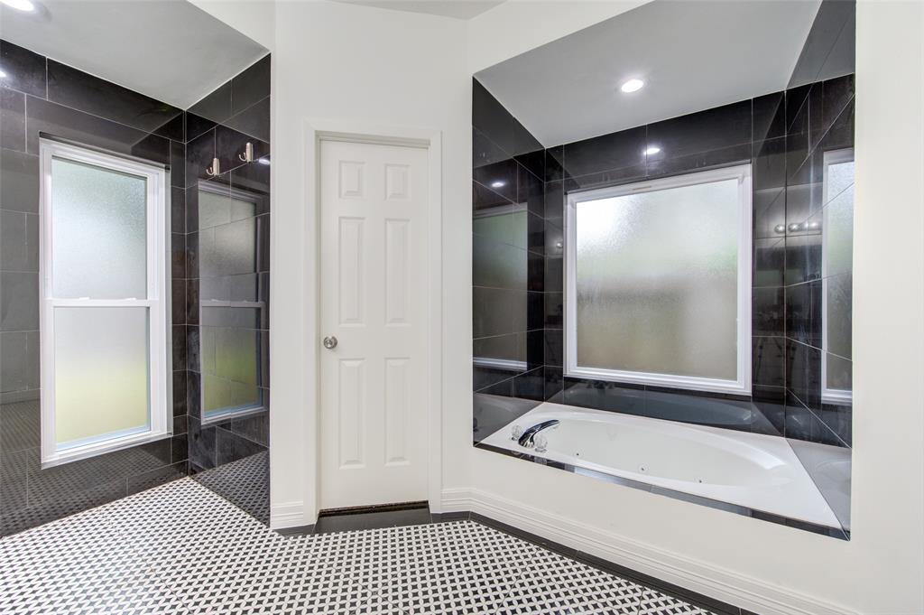 17406 1 Canyon Knoll Drive, Houston, Texas 77095, 3 Bedrooms Bedrooms, 6 Rooms Rooms,2 BathroomsBathrooms,Single-family,For Sale,Canyon Knoll,88793888