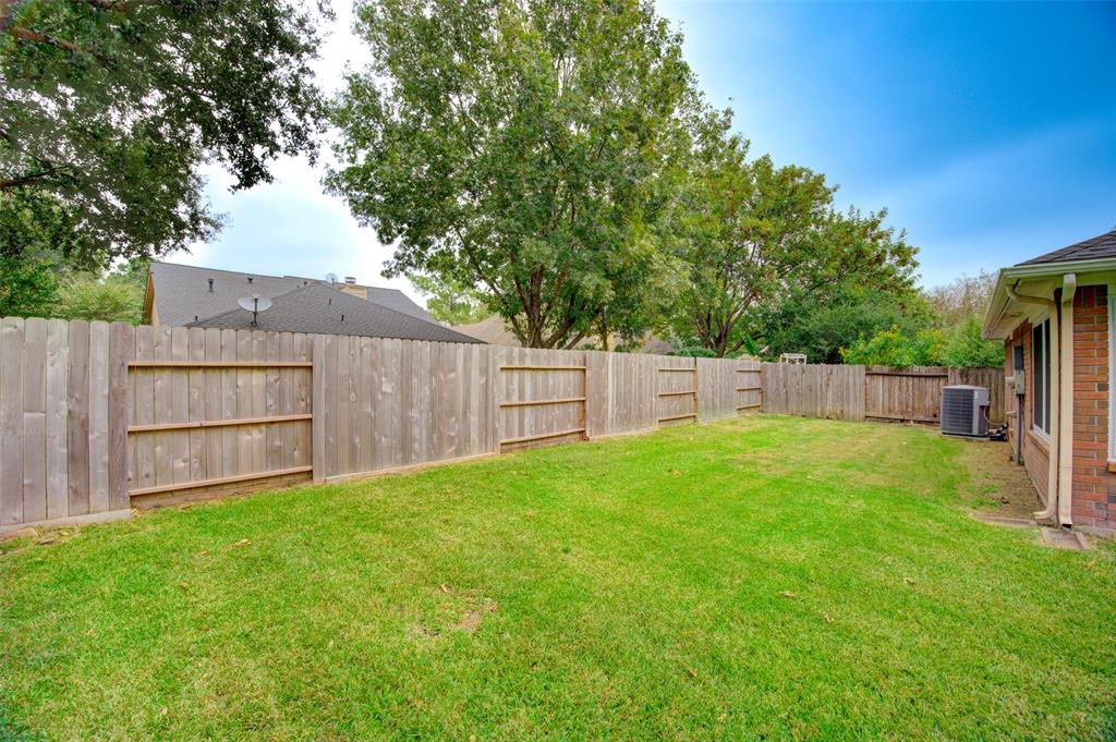 17406 1 Canyon Knoll Drive, Houston, Texas 77095, 3 Bedrooms Bedrooms, 6 Rooms Rooms,2 BathroomsBathrooms,Single-family,For Sale,Canyon Knoll,88793888