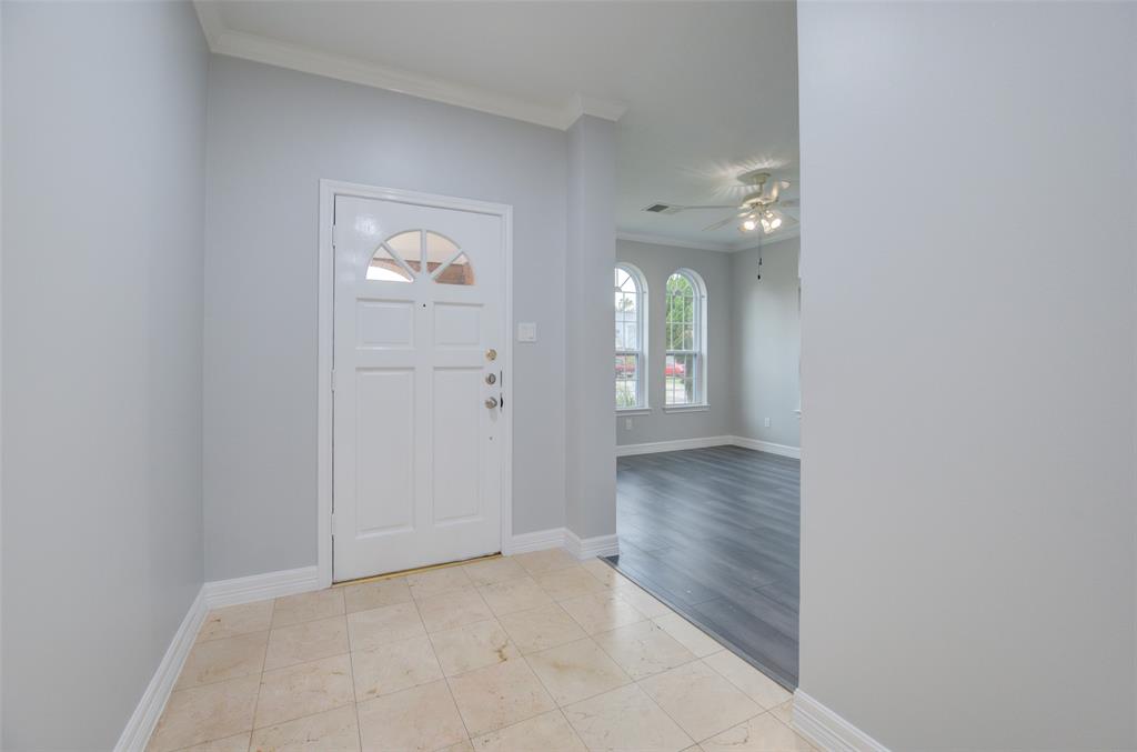 17406 1 Canyon Knoll Drive, Houston, Texas 77095, 3 Bedrooms Bedrooms, 6 Rooms Rooms,2 BathroomsBathrooms,Single-family,For Sale,Canyon Knoll,88793888