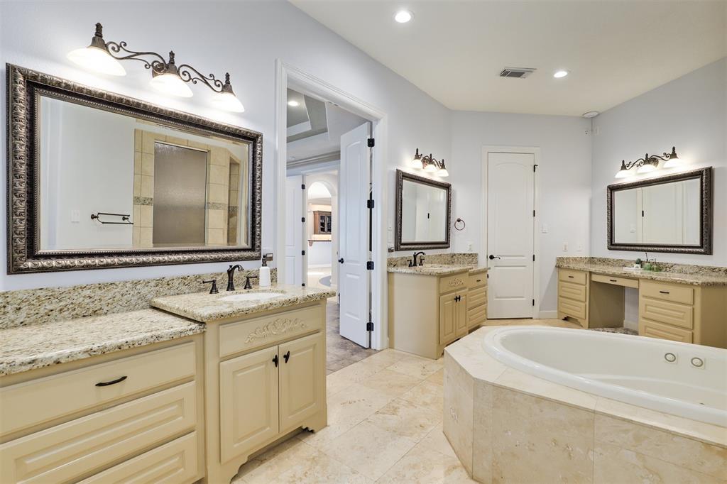 529 2 Villa Drive, Seabrook, Texas 77586, 4 Bedrooms Bedrooms, 12 Rooms Rooms,4 BathroomsBathrooms,Single-family,For Sale,Villa,67294651
