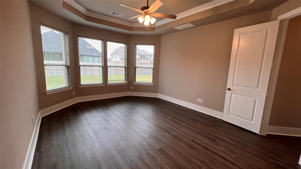 2515 2 Tradewind Pass Drive, Missouri City, Texas 77459, 4 Bedrooms Bedrooms, 9 Rooms Rooms,3 BathroomsBathrooms,Single-family,For Sale,Tradewind Pass,55760045
