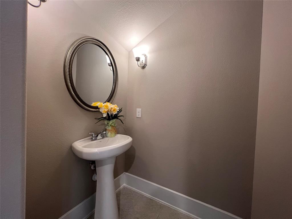 2515 2 Tradewind Pass Drive, Missouri City, Texas 77459, 4 Bedrooms Bedrooms, 9 Rooms Rooms,3 BathroomsBathrooms,Single-family,For Sale,Tradewind Pass,55760045
