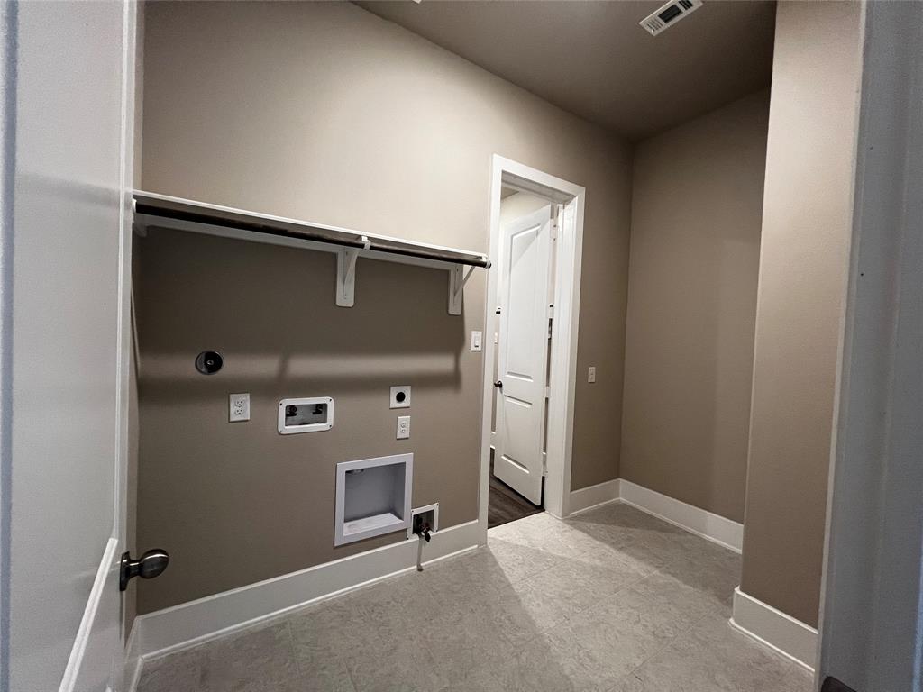 2515 2 Tradewind Pass Drive, Missouri City, Texas 77459, 4 Bedrooms Bedrooms, 9 Rooms Rooms,3 BathroomsBathrooms,Single-family,For Sale,Tradewind Pass,55760045
