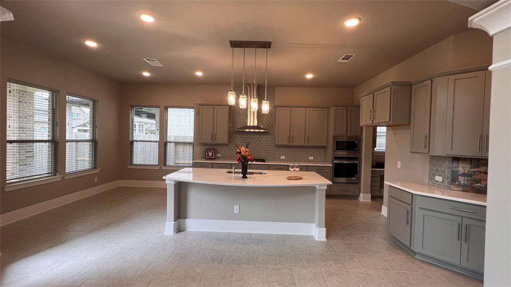 2515 2 Tradewind Pass Drive, Missouri City, Texas 77459, 4 Bedrooms Bedrooms, 9 Rooms Rooms,3 BathroomsBathrooms,Single-family,For Sale,Tradewind Pass,55760045