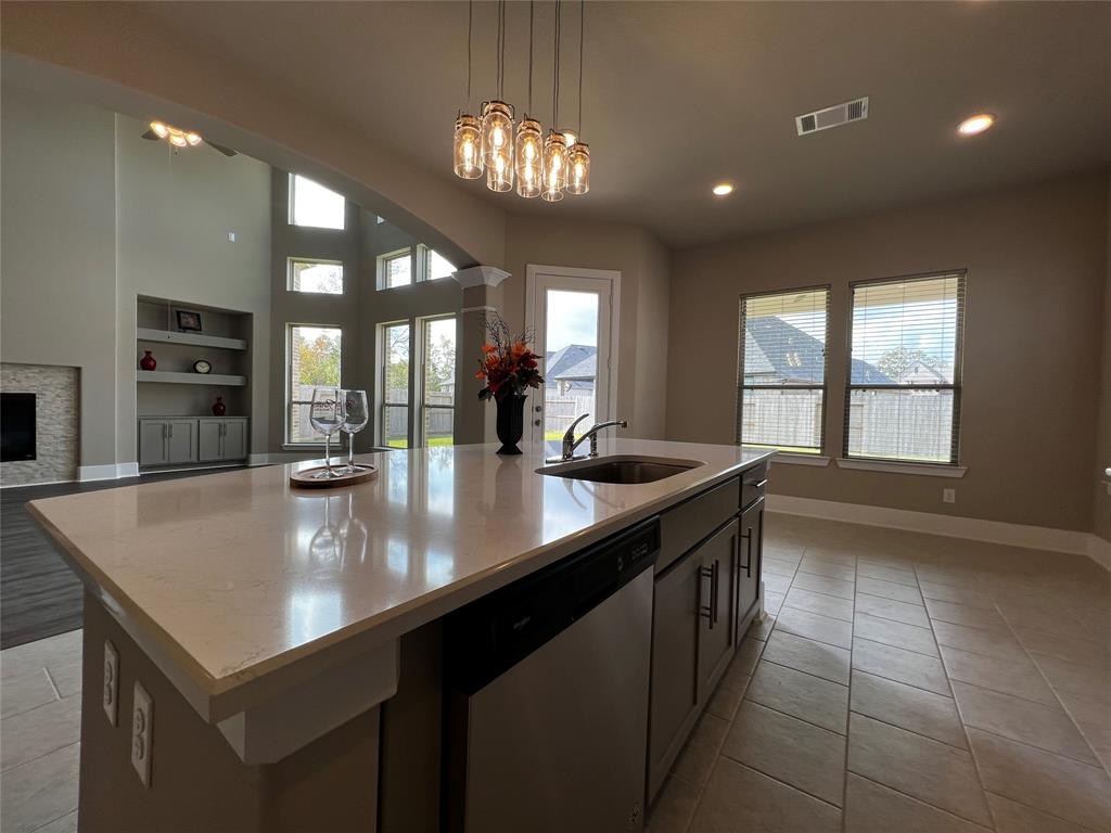2515 2 Tradewind Pass Drive, Missouri City, Texas 77459, 4 Bedrooms Bedrooms, 9 Rooms Rooms,3 BathroomsBathrooms,Single-family,For Sale,Tradewind Pass,55760045
