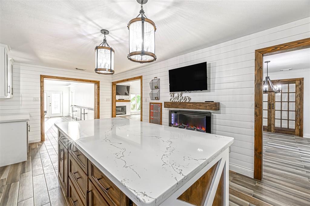 11703 2 Gardenglen Drive, Houston, Texas 77070, 4 Bedrooms Bedrooms, 11 Rooms Rooms,2 BathroomsBathrooms,Single-family,For Sale,Gardenglen,72628447