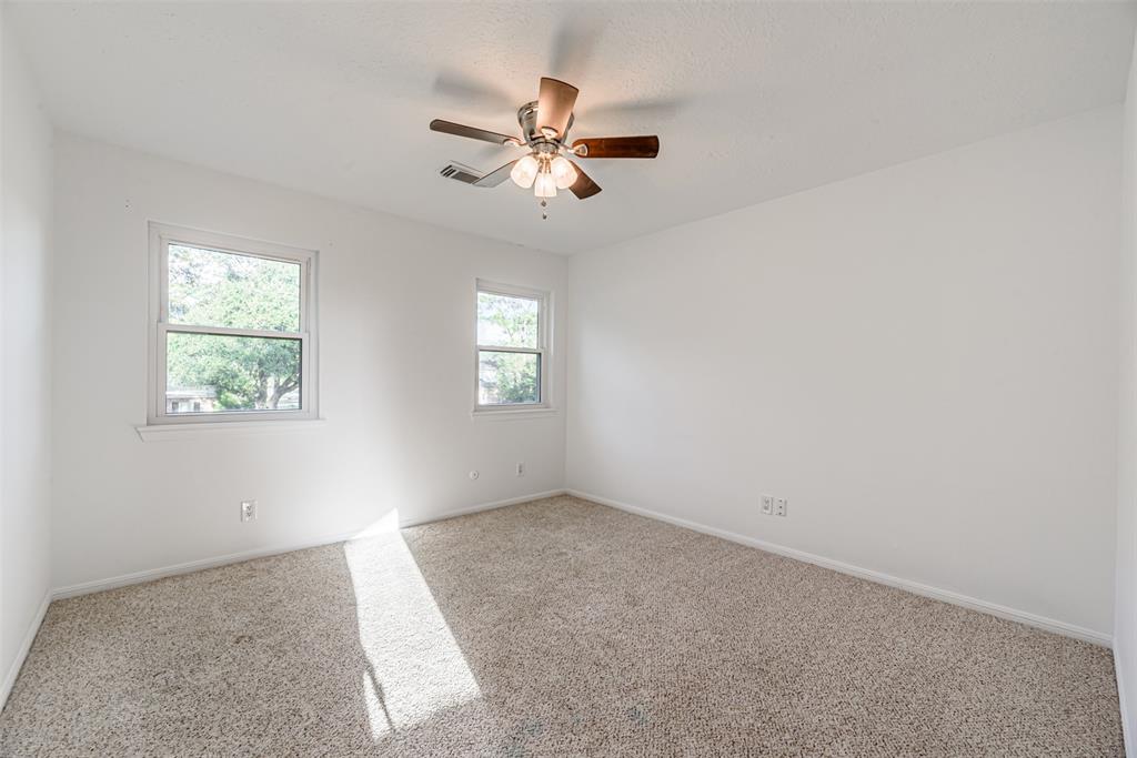 11703 2 Gardenglen Drive, Houston, Texas 77070, 4 Bedrooms Bedrooms, 11 Rooms Rooms,2 BathroomsBathrooms,Single-family,For Sale,Gardenglen,72628447