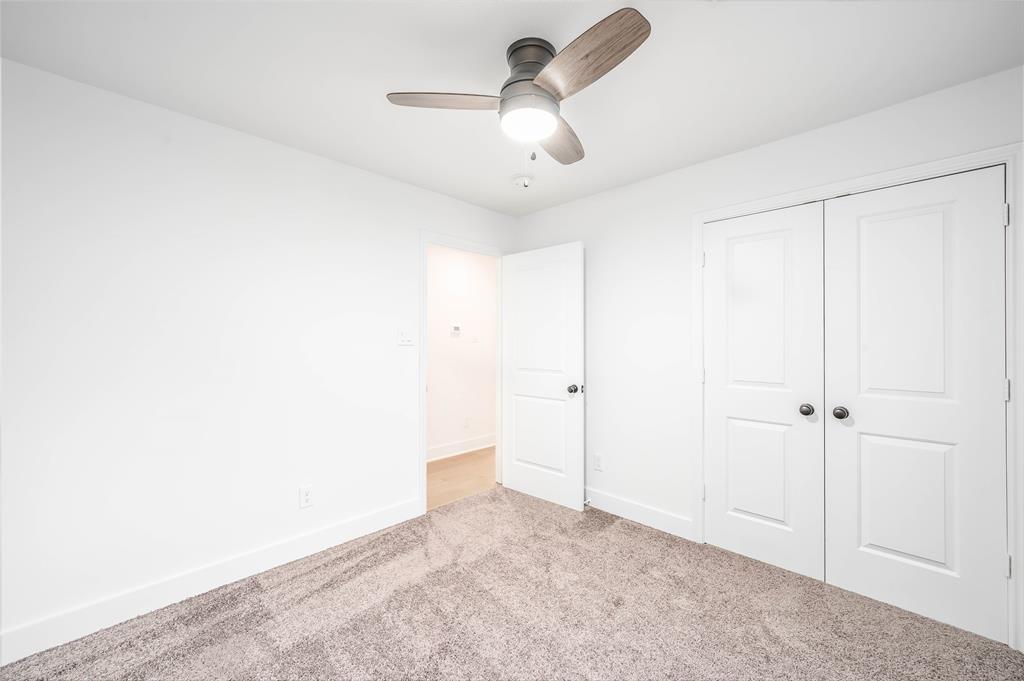 5246 1 Poinciana Drive, Houston, Texas 77092, 4 Bedrooms Bedrooms, 9 Rooms Rooms,2 BathroomsBathrooms,Single-family,For Sale,Poinciana,59033392