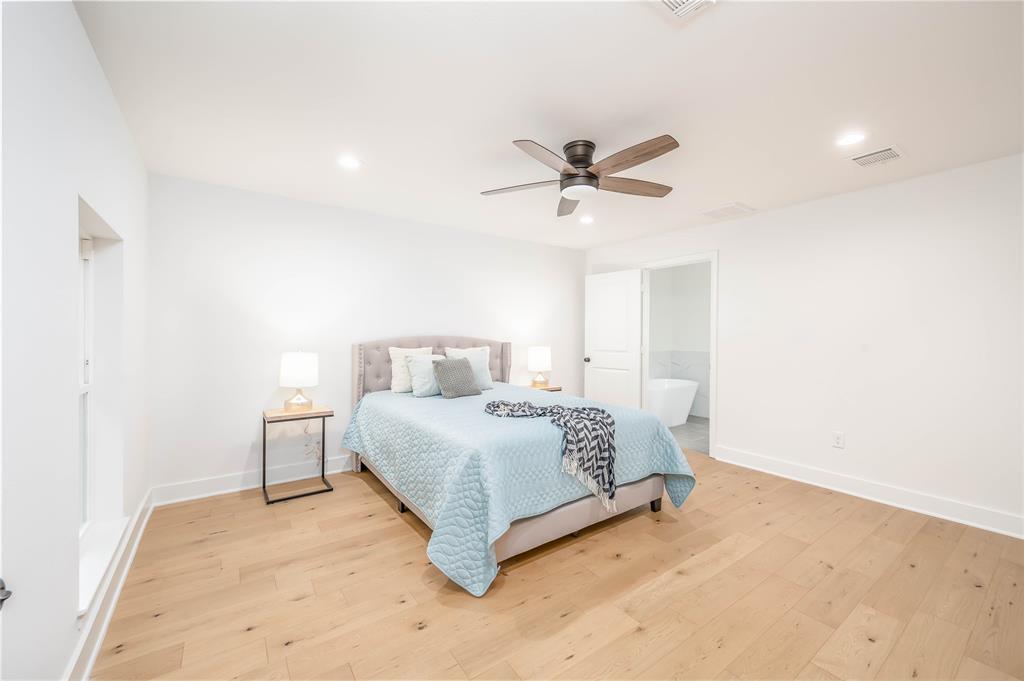 5246 1 Poinciana Drive, Houston, Texas 77092, 4 Bedrooms Bedrooms, 9 Rooms Rooms,2 BathroomsBathrooms,Single-family,For Sale,Poinciana,59033392