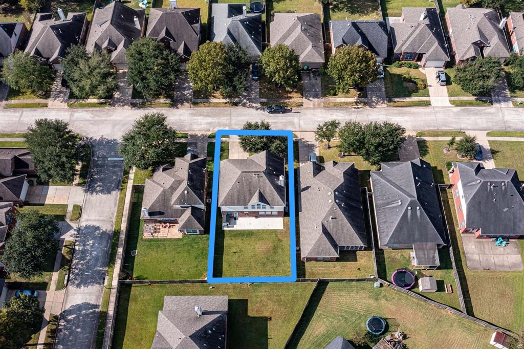 10706 2 Gilford Crest Drive, Spring, Texas 77379, 4 Bedrooms Bedrooms, 9 Rooms Rooms,2 BathroomsBathrooms,Single-family,For Sale,Gilford Crest,91366159