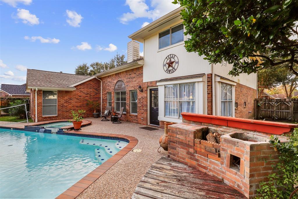 3414 2 Surrey Lane, Deer Park, Texas 77536, 5 Bedrooms Bedrooms, 14 Rooms Rooms,3 BathroomsBathrooms,Single-family,For Sale,Surrey,66998272