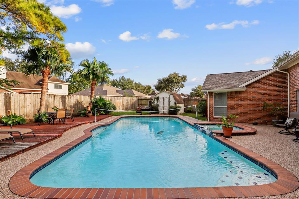 3414 2 Surrey Lane, Deer Park, Texas 77536, 5 Bedrooms Bedrooms, 14 Rooms Rooms,3 BathroomsBathrooms,Single-family,For Sale,Surrey,66998272