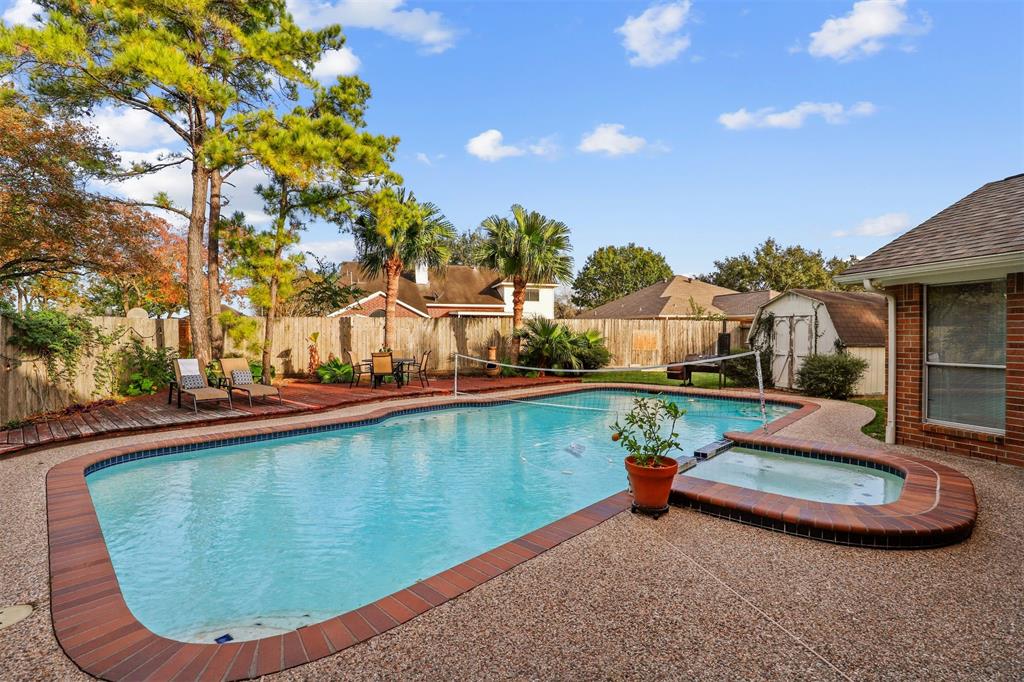 3414 2 Surrey Lane, Deer Park, Texas 77536, 5 Bedrooms Bedrooms, 14 Rooms Rooms,3 BathroomsBathrooms,Single-family,For Sale,Surrey,66998272