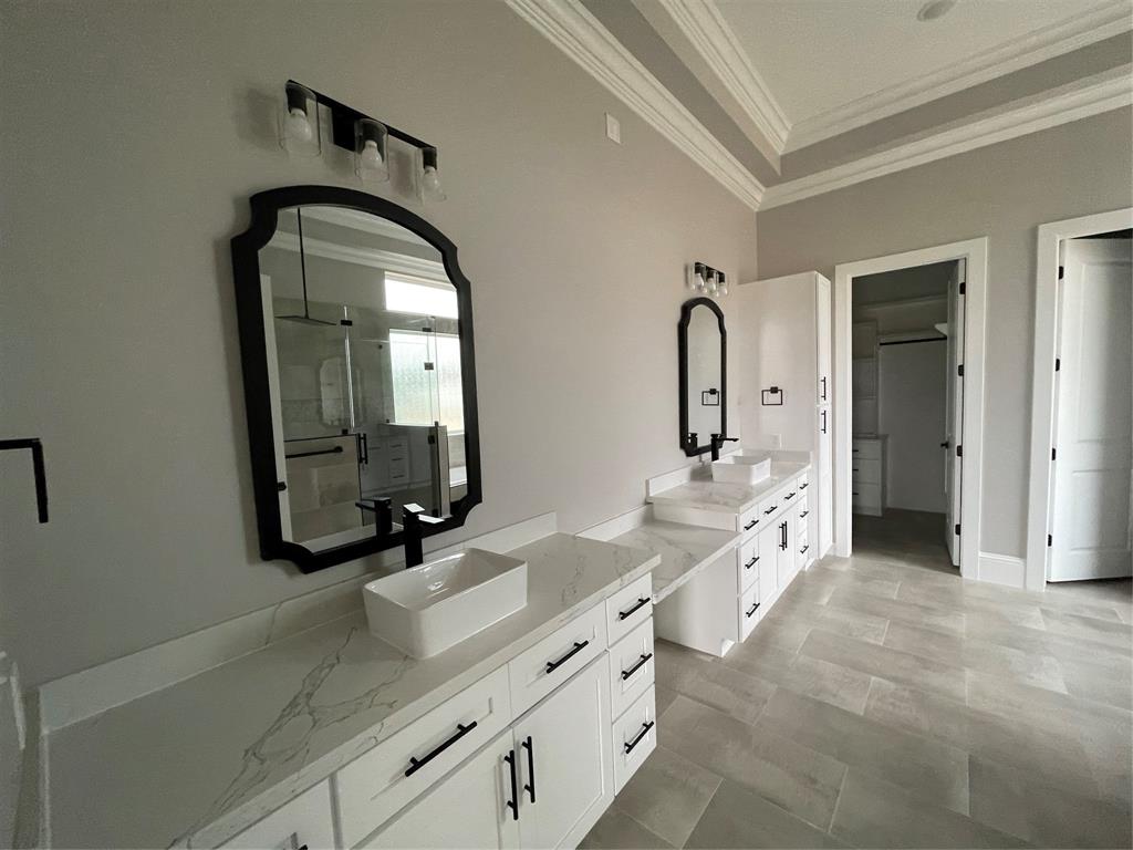 101 2 Bentwood Drive, Montgomery, Texas 77356, 4 Bedrooms Bedrooms, 5 Rooms Rooms,4 BathroomsBathrooms,Single-family,For Sale,Bentwood,48914280