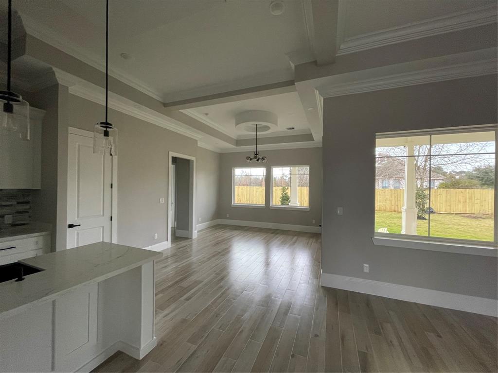 101 2 Bentwood Drive, Montgomery, Texas 77356, 4 Bedrooms Bedrooms, 5 Rooms Rooms,4 BathroomsBathrooms,Single-family,For Sale,Bentwood,48914280