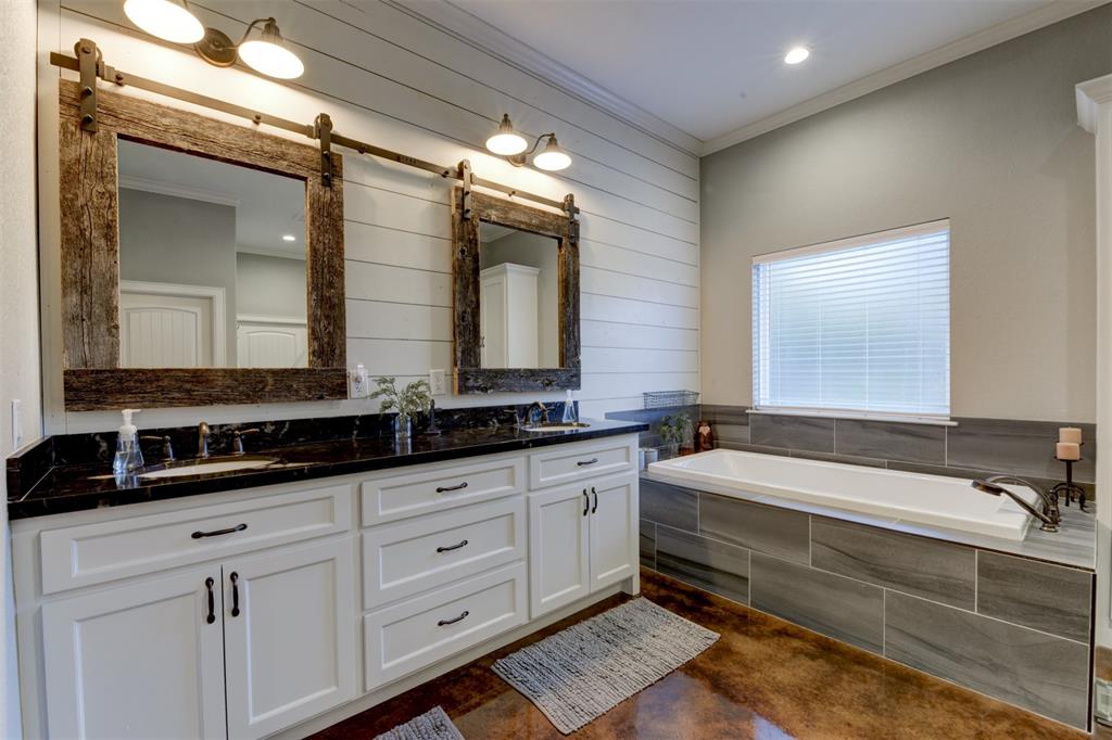 16885 1 Falcon Sound Drive, Montgomery, Texas 77356, 3 Bedrooms Bedrooms, 7 Rooms Rooms,2 BathroomsBathrooms,Single-family,For Sale,Falcon Sound,84422163