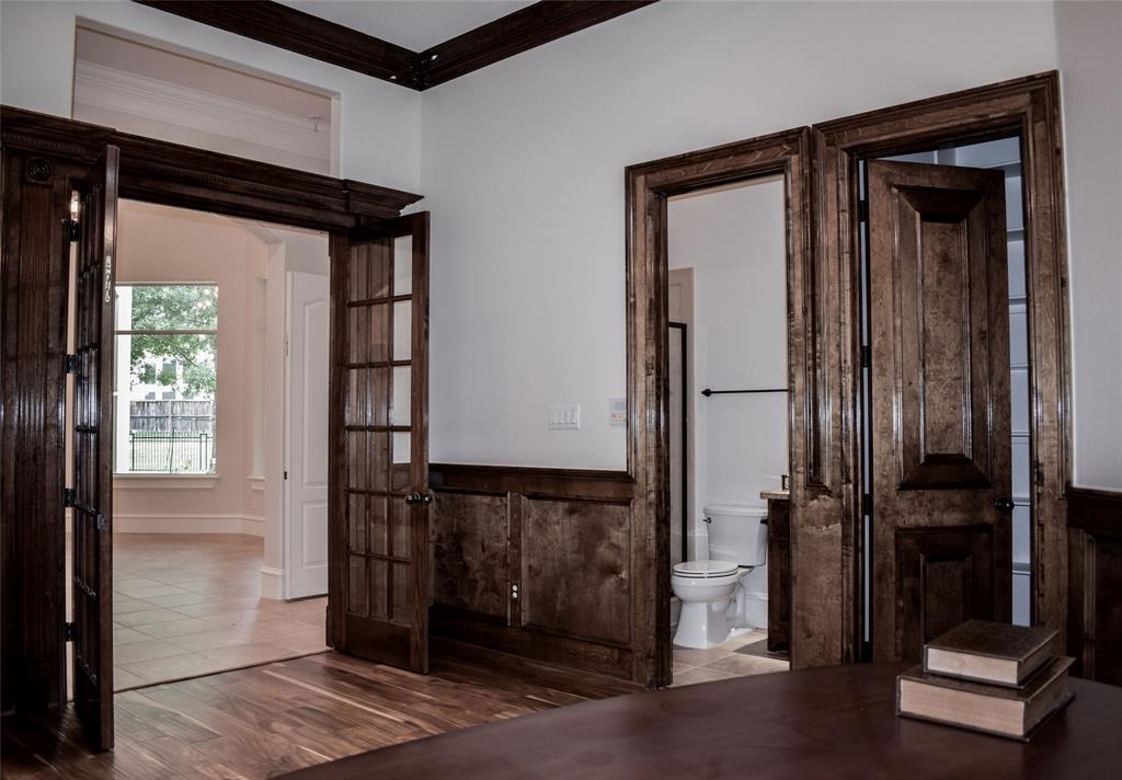 28322 2 Benders Landing Boulevard, Spring, Texas 77386, 4 Bedrooms Bedrooms, 12 Rooms Rooms,5 BathroomsBathrooms,Single-family,For Sale,Benders Landing,65669308